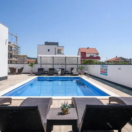 Apartment In Okrug Gornji With Sea View, Balcony, Air Conditioning, Wifi 5134-7