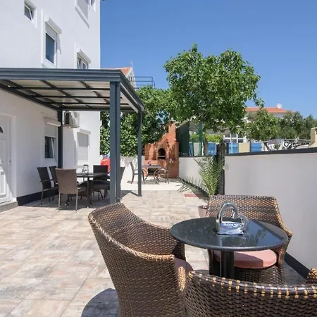 Apartment In Okrug Gornji With Sea View, Balcony, Air Conditioning, Wifi 5134-7 Trogir