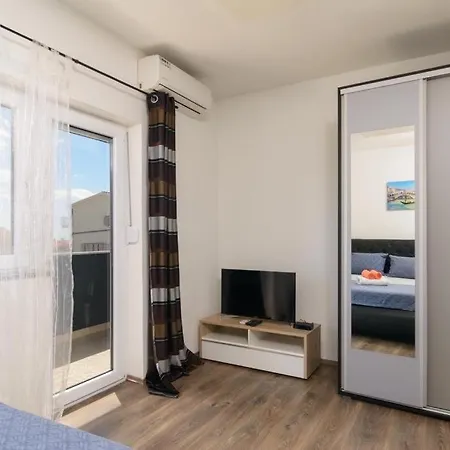 Apartment In Okrug Gornji With Sea View, Balcony, Air Conditioning, Wifi 5134-7 *